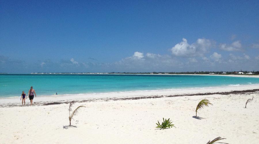 treasure_cay_beach_2